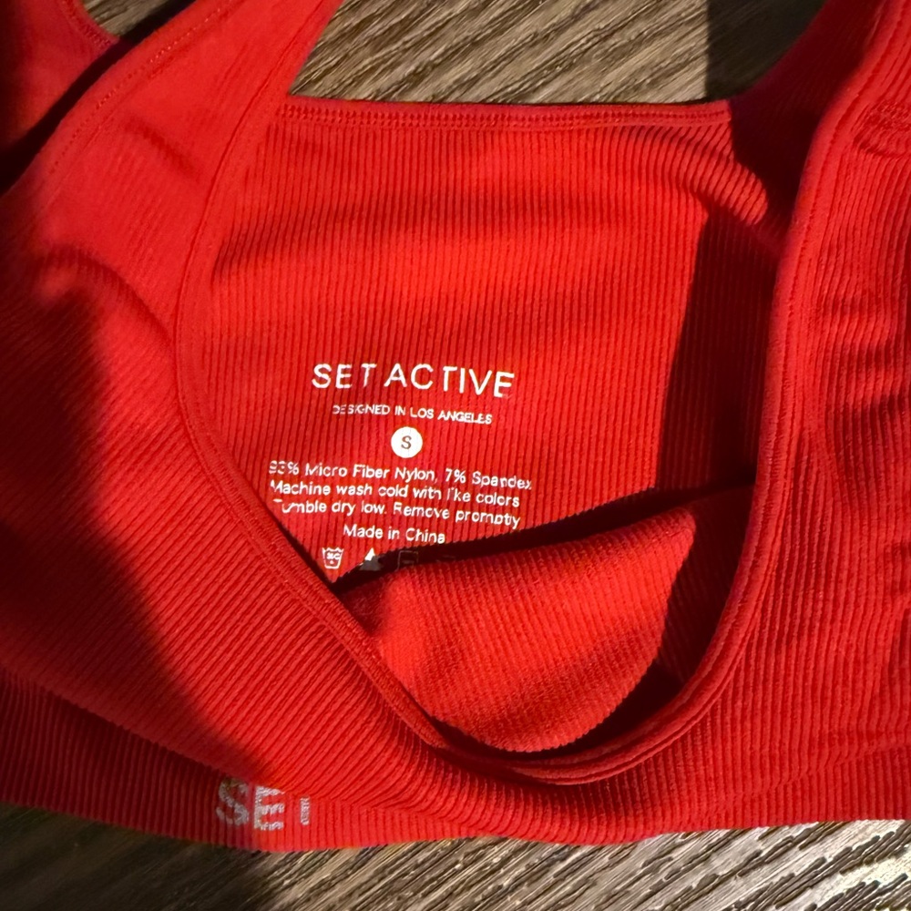SET Active Red Ribbed Set - Picture 7 of 7